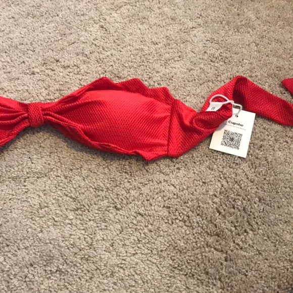 Cupshe red bikini - Picture 4 of 5